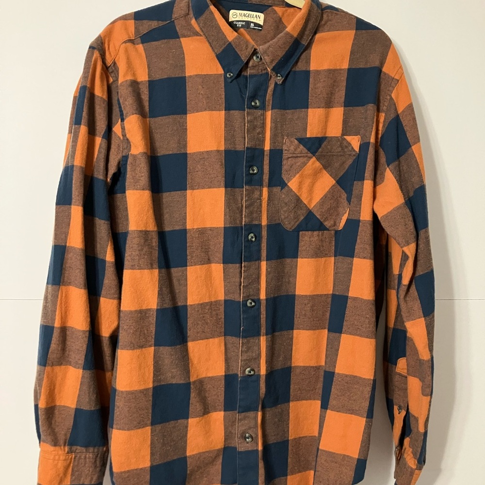 MAGELLAN Outdoors CLASSIC FIT Canyon Creek Flannel Orange Navy Blue XL